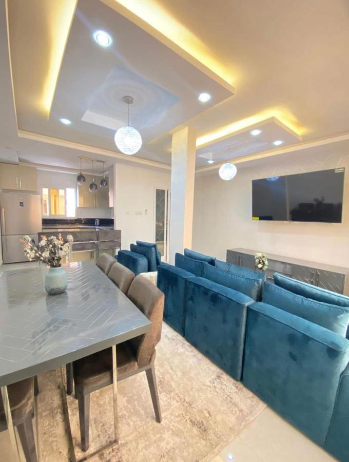 Appartement Haut Standing Idealement Situe A Dakar Exterior photo