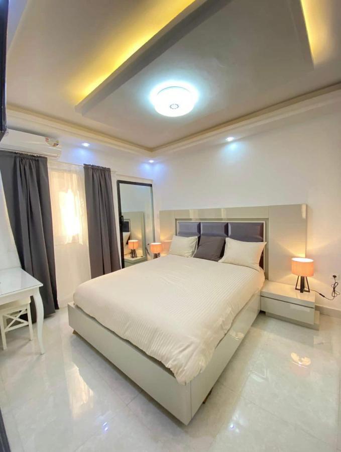 Appartement Haut Standing Idealement Situe A Dakar Exterior photo