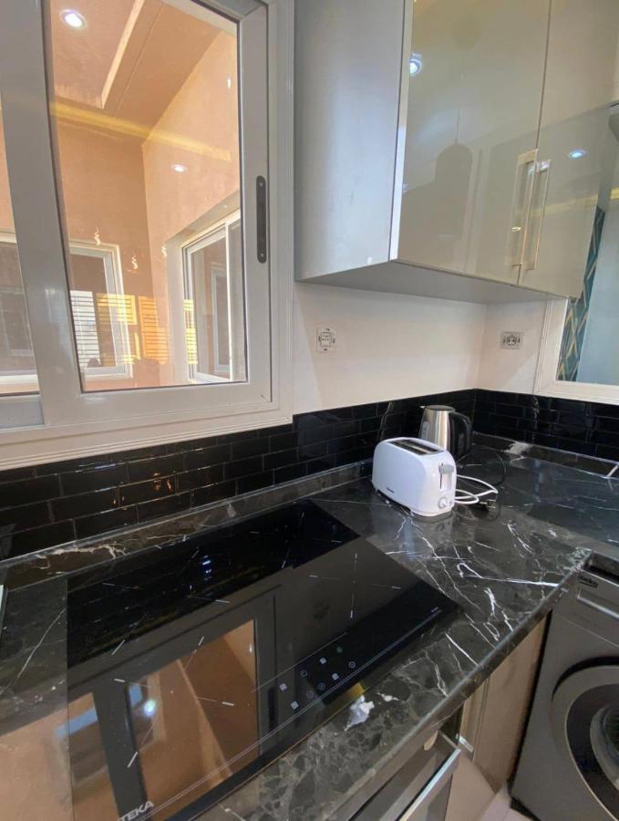 Appartement Haut Standing Idealement Situe A Dakar Exterior photo